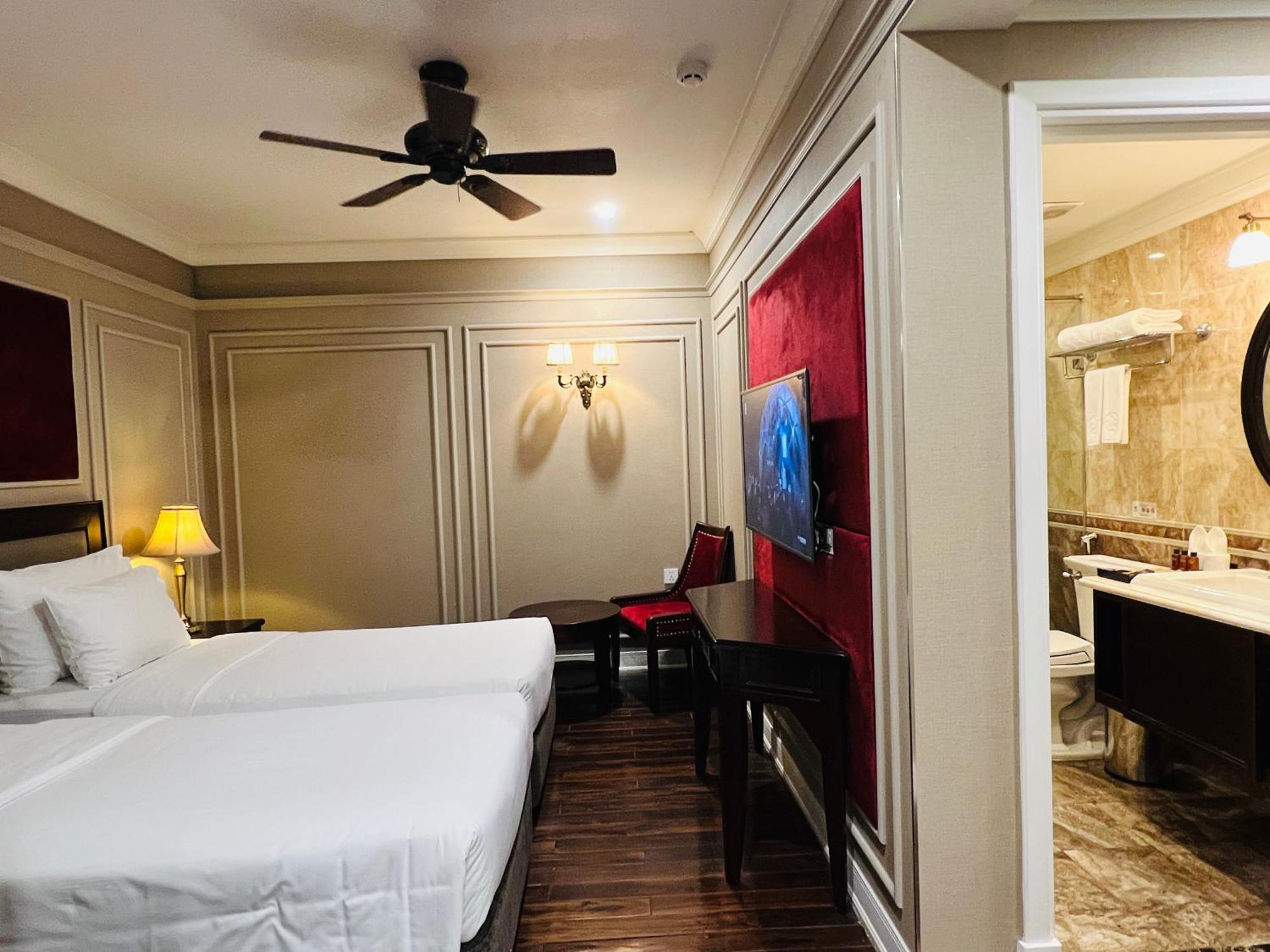 Hotel du Monde Hanoi Buitenkant foto